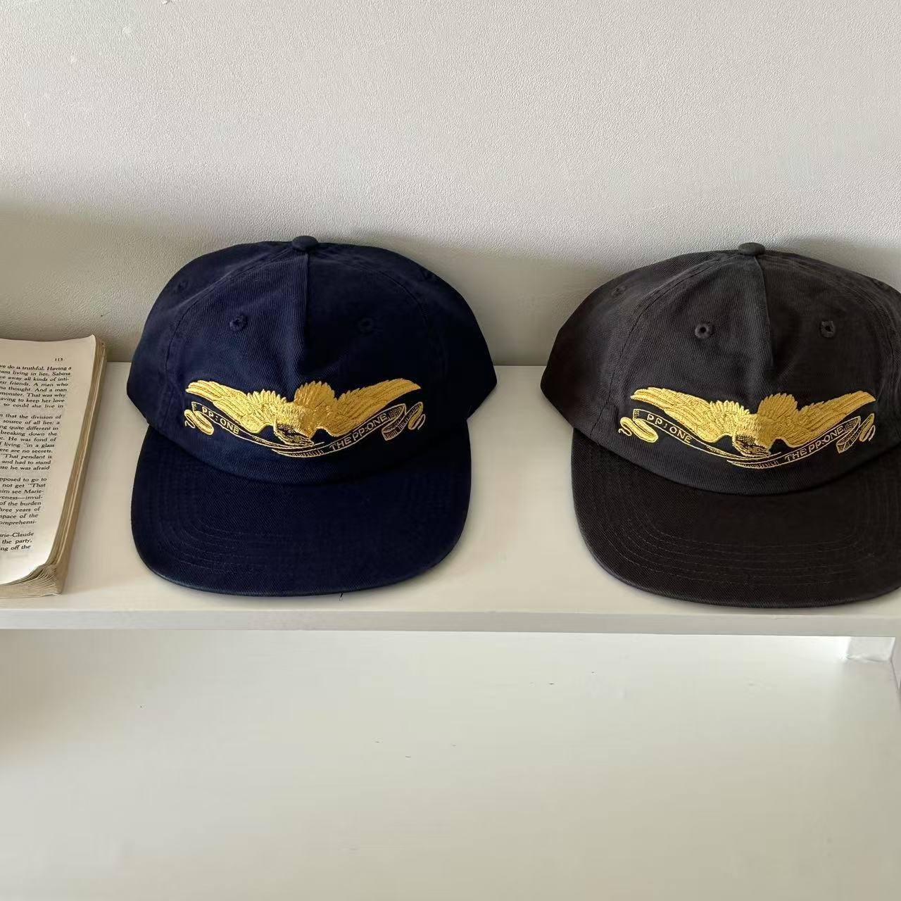 레트로 아메리칸 자수 헤비웨이트 소프트 탑 플랫 브림  - Snapback Hat Flat 리뷰 및 가격